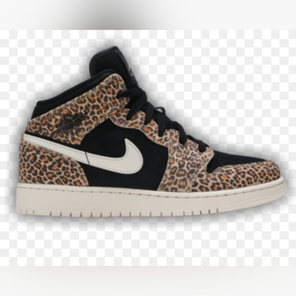 NIKE Air Jordan 1 Mid SE GS Leopard Animal Print Sneakers Men 6 or Women 7.5